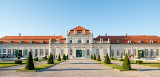     Exterior view of the Lower Belvedere, Vienna / Unteres Belvedere